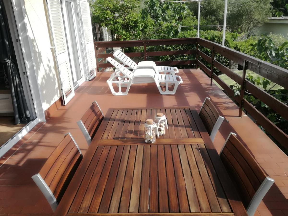 Apartments Boric Cres Εξωτερικό φωτογραφία