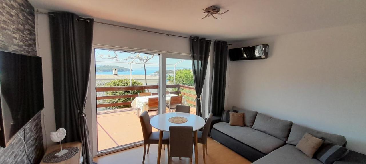 Apartments Boric Cres Εξωτερικό φωτογραφία