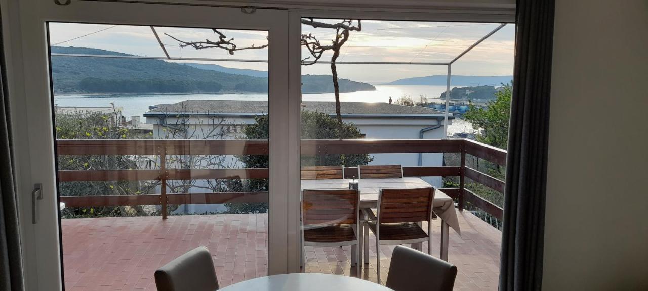 Apartments Boric Cres Εξωτερικό φωτογραφία