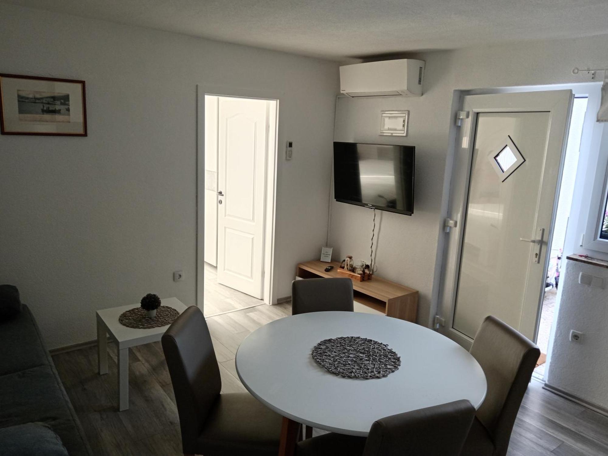 Apartments Boric Cres Εξωτερικό φωτογραφία
